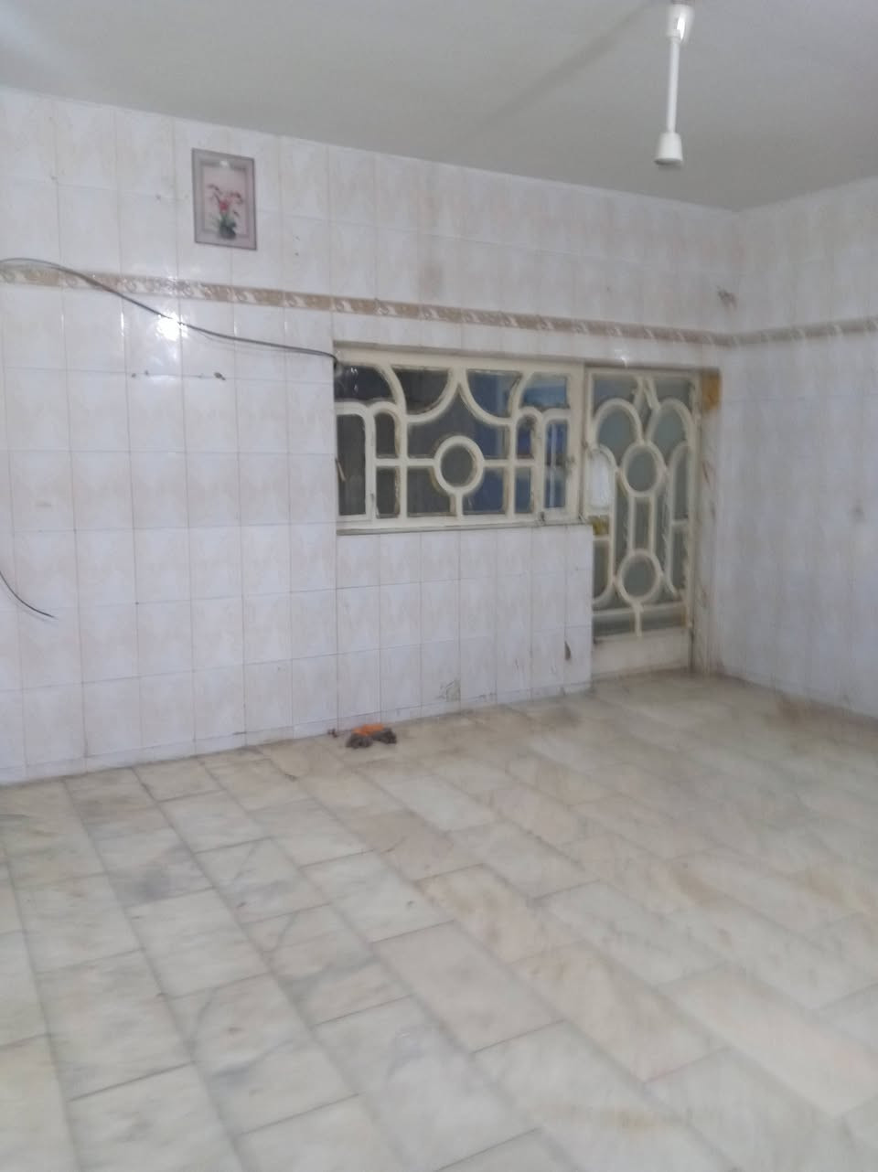 دار للايجار مساحه 150

🌍 الموقع موقع شارع 60 خلف التجاري الاساتذه الاولى

طابق الاول // غرفه وصاله مطبخ وكينيدور جمع صحيات طارمه

الطابق الثاني // غرفه نوم

استفسار //***********
