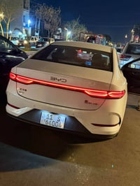 بي واي دي گن بلاس 2025  السيارة بحالة الوكالة وعليها ادامة كاملة حجر ا...