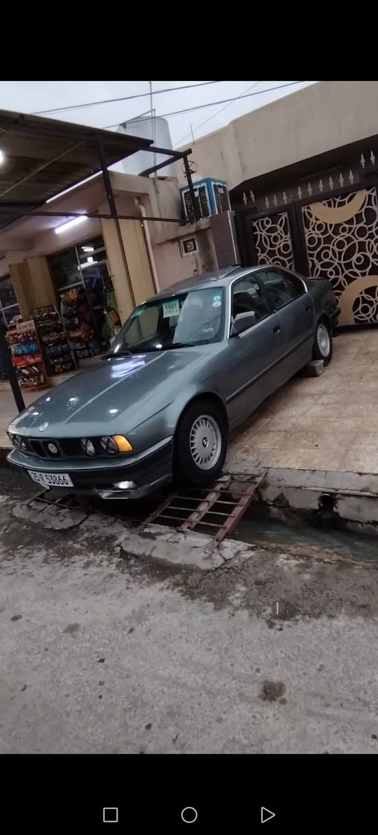 للبيع
525 مكينه فل كير عادي

رقم كركوك سنويه 30 مشروع وطني

هزه لشهر ال 10 تحويل فقط

كير مكينه شرط

طخم وره وكدام جديد

وايرمنيه كلها شغاله

لايتات عدسه وسوار 

سياره بدون حادث صبغ جماليه
مكان السياره موصل

سعر 35 وبيها مجال 

***********
