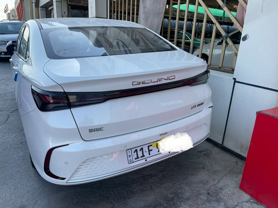 للبيع سياره بايك ((حره)) يو فايف بلص رقم بغداد
..BAIC U5 PLUS
 موديل 2026
حره 
مواصفات 
ويل كب 
طي المرأة الجانبي
انذار
تحديد مسار
مثبت سرعة 
حساسات كامرات ٣٦٠ 
رؤيه محيطيه تنبيه مركبات جانبي
كشاف ضبابي 
مانع انزلاق 
كشنات جلد نابا 
سستم صوت روعه اعتمادي 
ارباك 
محرك  تنفس طبيعي ميتسوبوشي ياباني 
كير ياباني
هند بريك كهربائي 
جام كهرباء 
مثبت سرعه 
تدفئه تبريد سياره 
سياره زيرو ماشيه شي بسيط جدا  940 كم
السعر 120 $ وبي مجال بسيط للشراي الجاد
***********@
