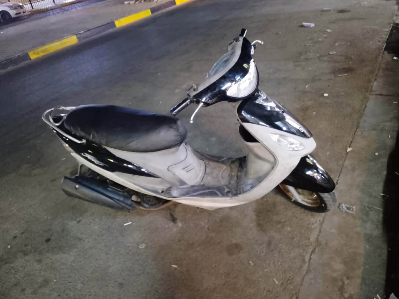 سلام عليكم ماكس منغولي كفاله عامه 
السعر٦٠٠بيه مجال متوجد
***********مكان بغداد الحسينيه
