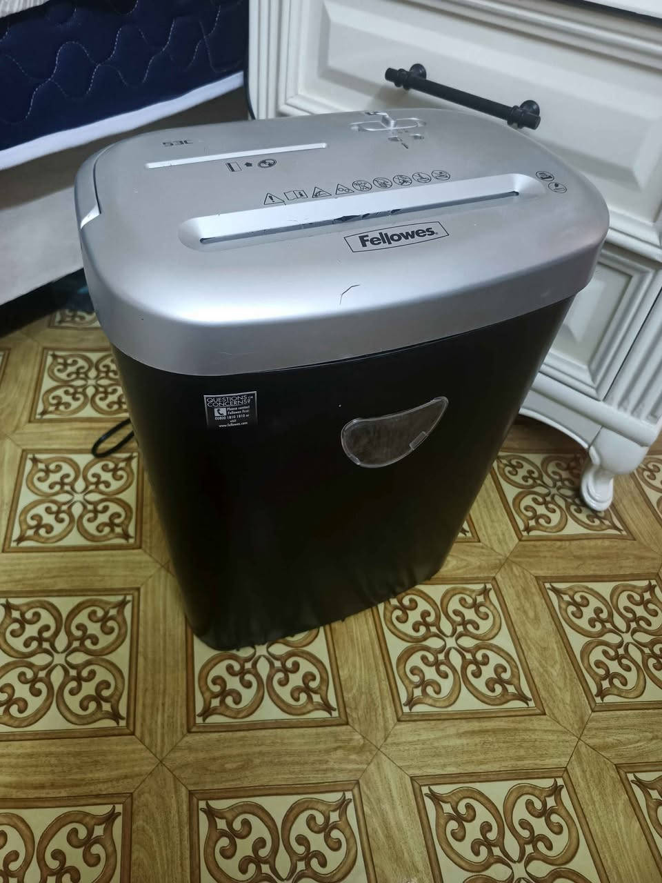 تالفة اورق 
*********** بغداد, العراق
