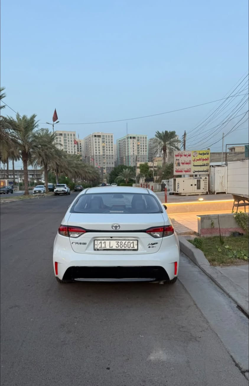 السلام عليكم
للبيع فقط كورلا هايبرد 2024 الشكل الأمريكي 
مواصفات كرسي السايق كهرباء، فتحة سقف، هاند بريك اوتو + اوتو هولد ،كشنات جلد احمر ، ماشية 55 الف بيها رصعة بالقماره راجعه بي دي ار ، 
رقمها بغداد بأسمي تحويل ثاني يوم 
السعر: 145  وبيها مجال 
مكاني بغداد السيديه هـ/***********
