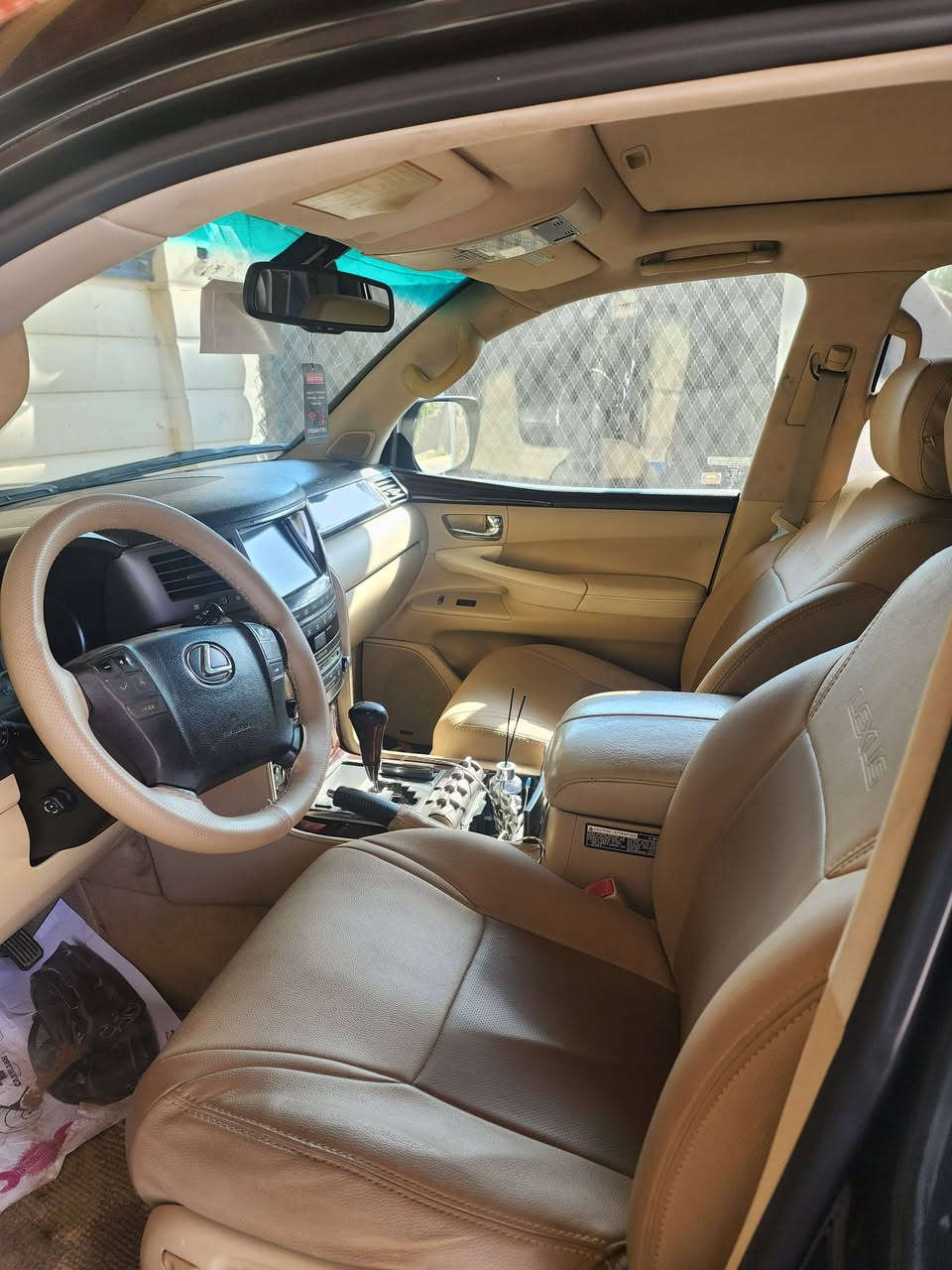 🚘 للبيع لكزس LX570 موديل 2011

▪️ محرك 5700 ثمانية سلندر
▪️ اللون: أسود
▪️ رقم أربيل
▪️ السيارة مكفولة كفالة عامة
▪️ المكينة والكير والحدادية بحالة ممتازة
▪️ فول مواصفات
▪️ تصلح للبيع والمراوس
▪️ السيارة نظيفة وجاهزة

📍 المكان: النجف - الكوفة

📞 للاستفسار: ***********

