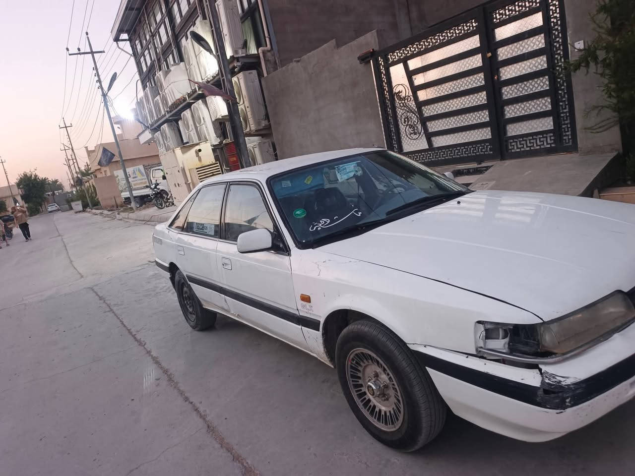 MAZDA 626 هاج باك (جنطه) 8وبخ
كير عادي سياره خير من الله حداديه كله ابشرط 

كهربائيات كله شغاله كله ابشرط موديل 1991 رقم ديالى كوبون بانزين بيه تحويل مباشر 

 بكان ديالى بعقوبه  للأتصال
***********
