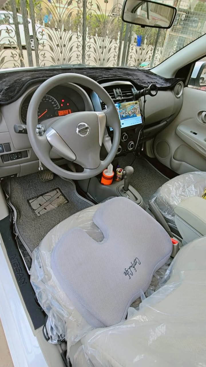 نيسان صني • هندي • ١٠٠٠٠