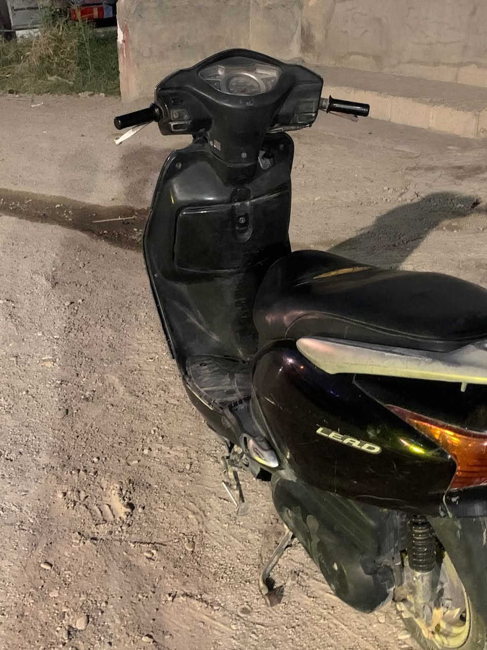 السلام عليكم ليدي للبيع شغال مكينه حلوه بس كفره  بلادي سعر 600 وبي مجال بسيط شراي يجي خاص
