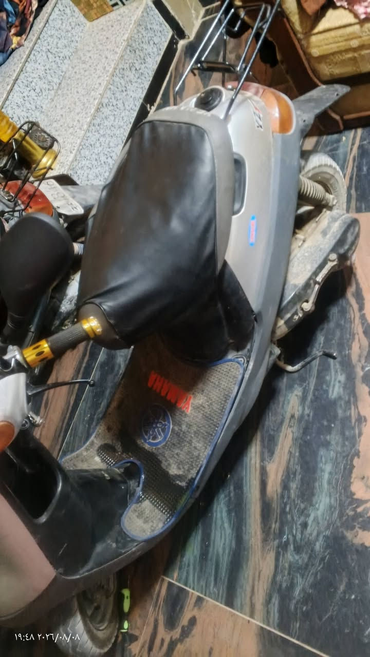 دراجه بطه للبيع فقط.

مفتوحه مره وحده.

.كفرات رصاصي 

مكان كربلاء سيد سماعيل.

شغاله سلف وهندر..

.كلشي جديد كهربائيات وكابريتر كلشي كلشي كلشي

السعر/250. وبيها مجال للشرايه

للاستفسار ***********
