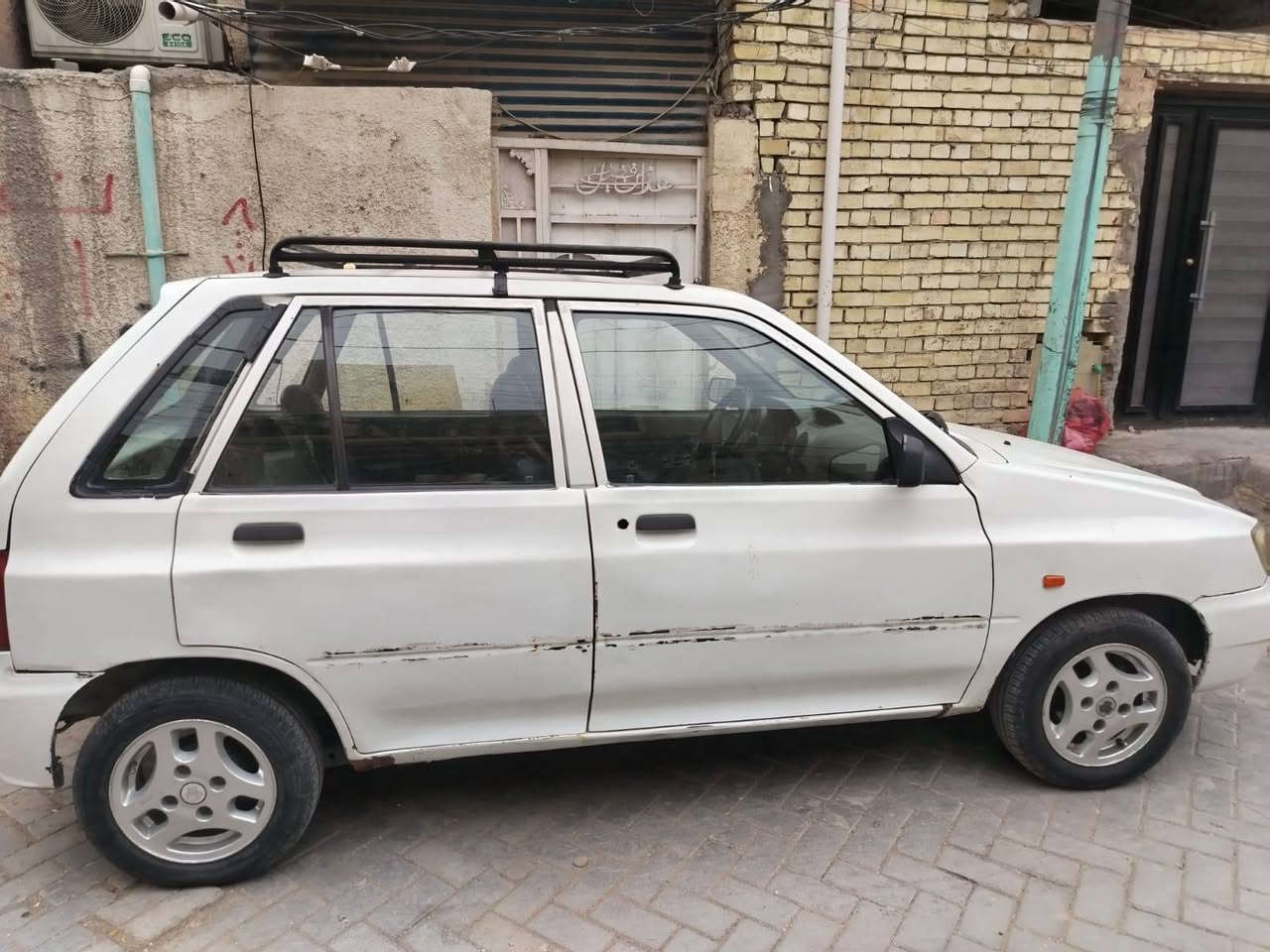 مراوس بسايبا صفرة رقم بغداد موديل 2012 كير اوتو محرك بي خيط بخار بسمي شواصي مكفولة بيع 22 هزة جديدة الاتصال *********** المكان مدينة الصدر الكيارة
