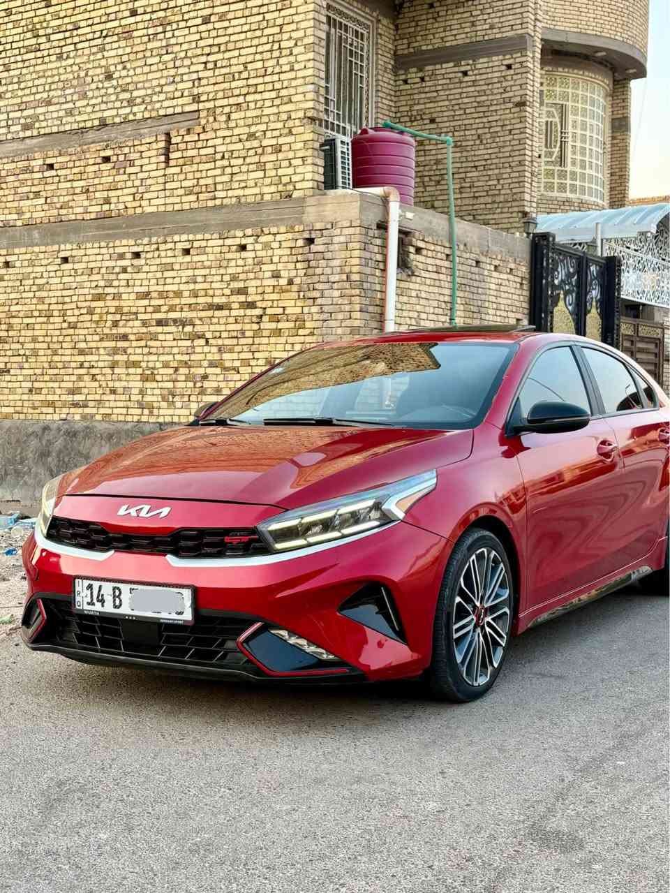 كيا فورتي جي تي تيربو
Kia Forte GT 2023
فورتي جي تي
موديل2023
ماشيه 69 الف ميل 
ك دبل كلج 7نمر الكير المرغوب القوي يعني طياة "
مكينه 1.6 تيربو 201hp
رقم معوقين بصرة سنوية تنتهي 2029
سياره قطعه وحده تبديل فقط بنيد وبيها بارد كلش قليل جديده كارتون مال بيت الف دينار ما ذب عليها
مواصفات GT معروفه فول1/1 اعلى واخر شي بل فورتي
فوووووووول فتحه
بصمه وتشغيل عن بعد
) شاحن وايرلس
و جنطة كهرباء
م اشاير مري
شفتات ستيرن
ل رادار جانبي
رادار امامي
ا رادار تحديد مسار
) اوتو هولد
) ايقاف ذاتي
) مثبت سرعه
ام مانع انزلاق
ل تبريد قطعتين
) شاشة جبيره 9انج 

) كشنات جلد

) هاند بريك كهرباء
harman kardon اسستم صوت
تبريد بيانو + مناخ منفصل نشغيل عن بعد
كزوز صوت بلادي رياضي
بانزين كله محسن 
مكان السياره بصرة ***********
السعر 140 وبيها مجال حك جيه البصرة, العراق
