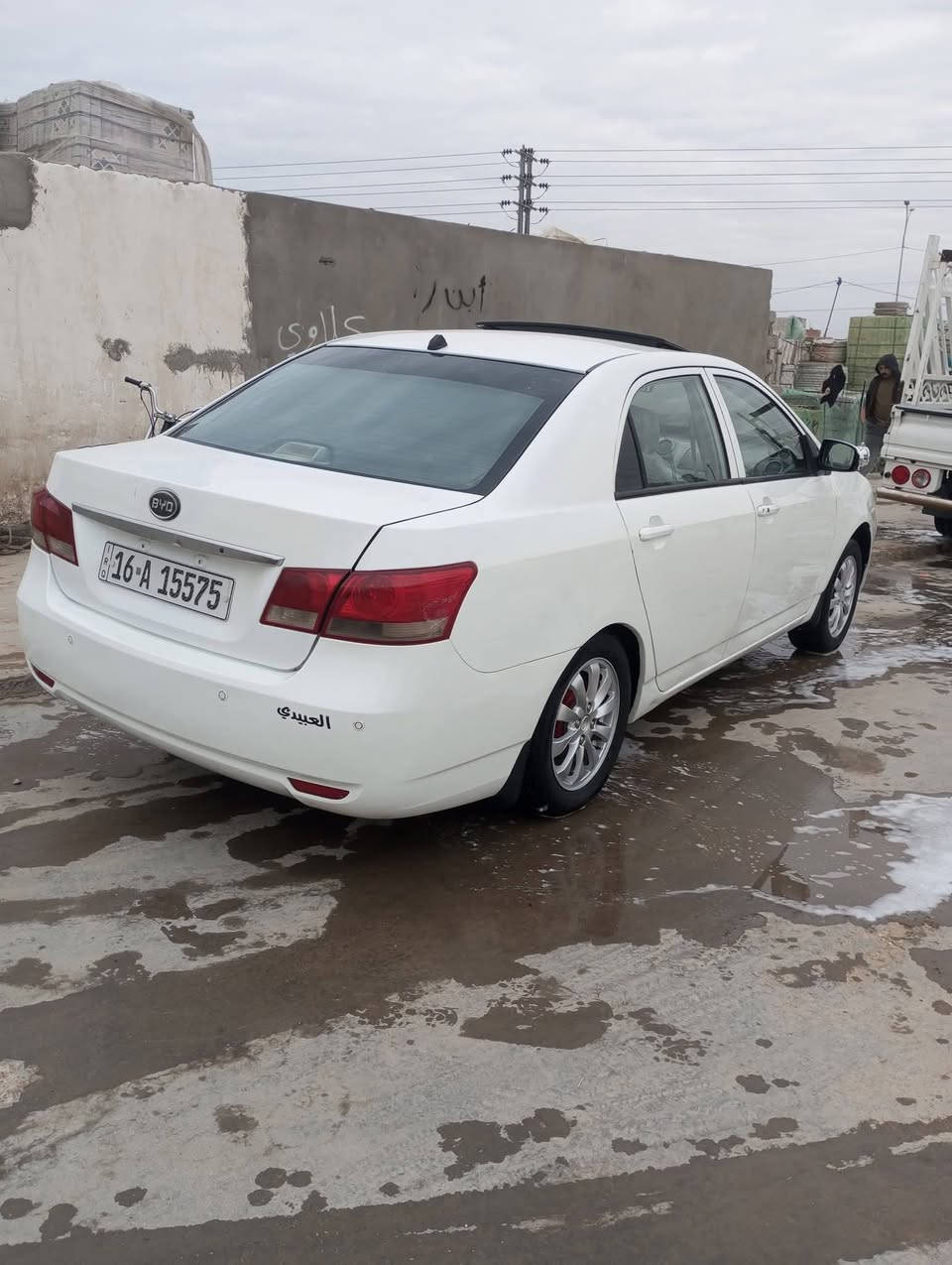 بي وادي لبيع موديل ٢٠١٣ السعر ب٥٣وبيهة مجال لشراي هاذة الرقم بي واتساب ***********والشراي يخل اعيوني مكينة وكير وتبريد جاهزة السيارةموجودعل فيس خاف جهازي مغلق
