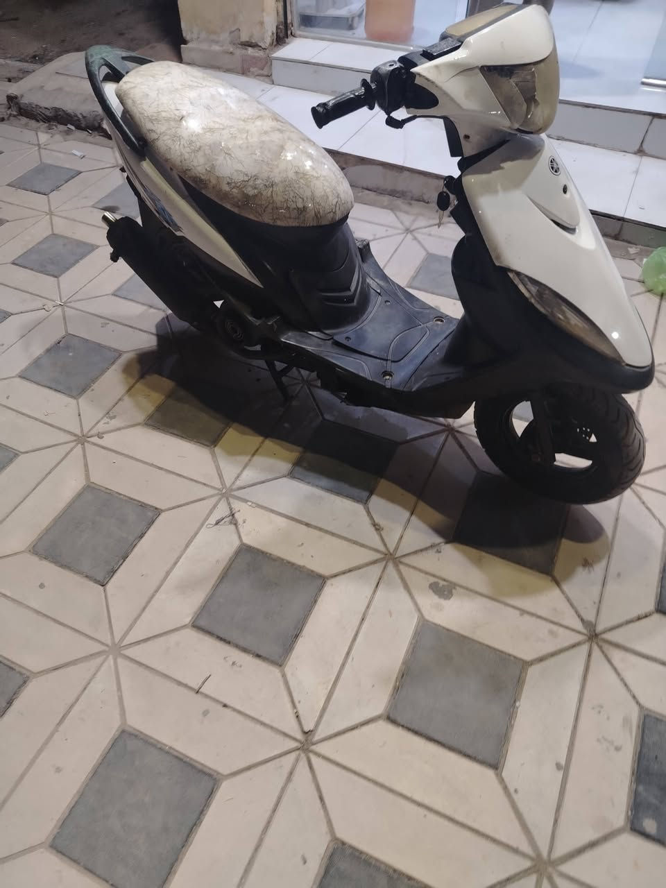 البيع ماكس عدله سعره مناسب ***********
