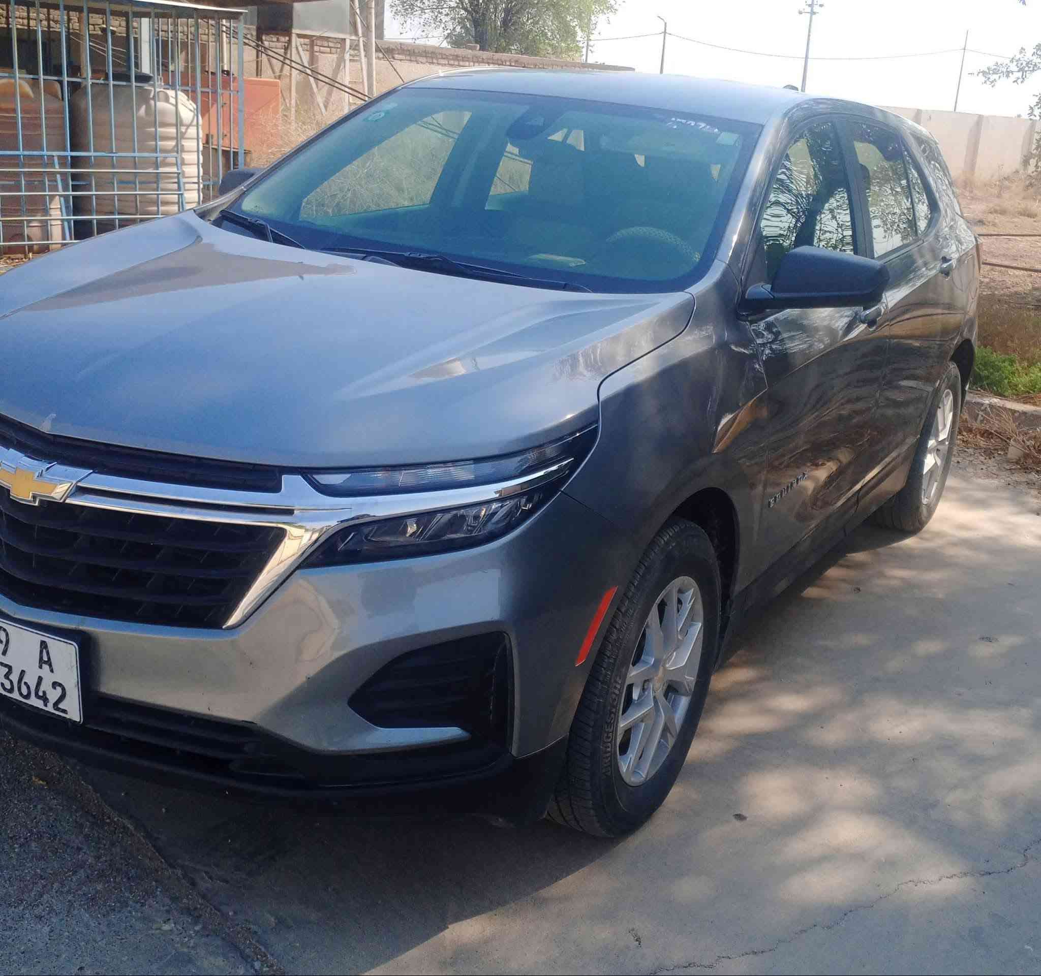 السلام عليكم
🚘 للبيع أو المراوس – شيفروليت إكوينكس موديل 2023 

🔹 فئة LT

🔹 المحرك: 1.5 لتر تيربو (1500T)

🔹 الاستيراد: وارد أمريكي

🔹 رقم السيارة: واسط بأسمي

🔹 مكان السيارة: واسط ـ قضاء الحي 

🔹 عداد المسافه 57.700km قابل للزيادة

✨ المواصفات

✅ بصمة للأبواب 

✅ مثبت سرعة

✅ مانع انزلاق

✅ رادار امامي 

✅ مصابيح أمامية LED

✅ فور ويل AWD

✅ كاميرا خلفيه دواره مع المقود 

📌 حالة السيارة

✔️ الحادث في امريكا قطعة واحدة فقط  موضح  بالصور.

 

✔️ الإيربگات سليمه

✔️ بارد خفيف في طرف الباب الخلفي الايمن اثر طخة بسيطة(في العراق)

✔️ 

✔️ السيارة جدا حلوه ونظيفه 

💵 السعر المطلوب 165 $$ وبيه مجال 

للتواصل/***********
