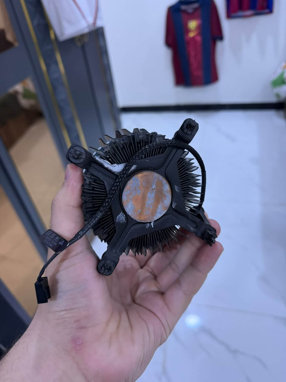 السلام عليكم كيس بدون جامة + مبرد مال انتل + باور سبلاي 450w رد
للبيع كلهن 35 الف 
***********

موجود توصيل
