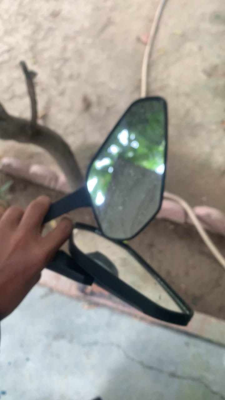 للبيع • قطع غيار • راسلني