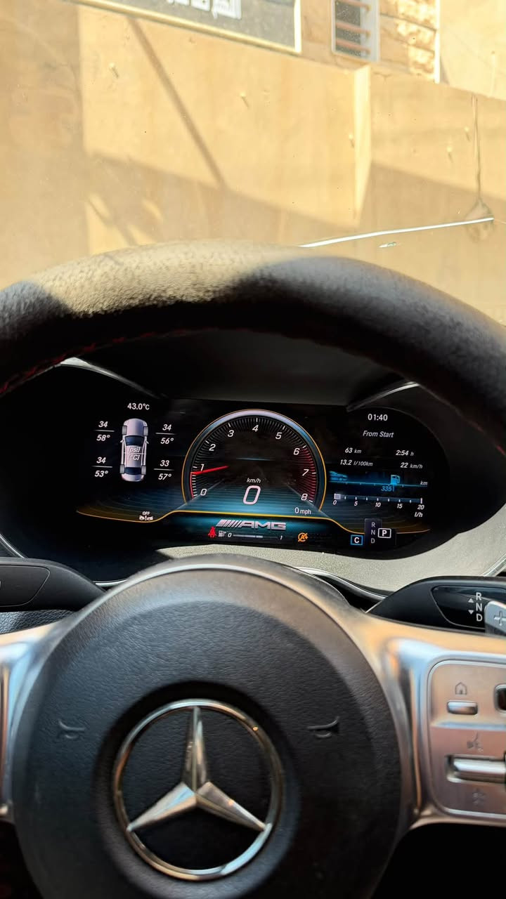 مارسدس AMGc300 نايت بكج اعلى مواصفات 
موديل :2020
وارد : أمريكي 
الممشى :100 الف كيلو متر 
الحادث : باب خلفي جهة السكن تبديل نفس اللون وشويه بارد بهلال الجاملغ بدون دواخل بدون ايرباك السياره كلش نضيفه استعمال شخصي 
رقم بغداد بأسمي تحويل ثاني يوم 
السعر : 245 وبيها مجال 
للاستفسار: ‭***********‬
