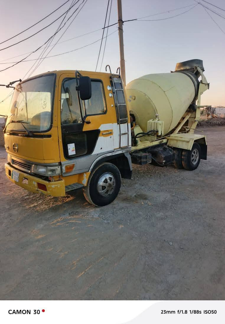 خباطه البيع موديل ١٩٩٦.السياره مكفوله لاتبخير ولاتنقيص سنويته صالحه 2027.
جدر لاف جديد كله جاهز سياره مشروع وطني *********** وتساب
