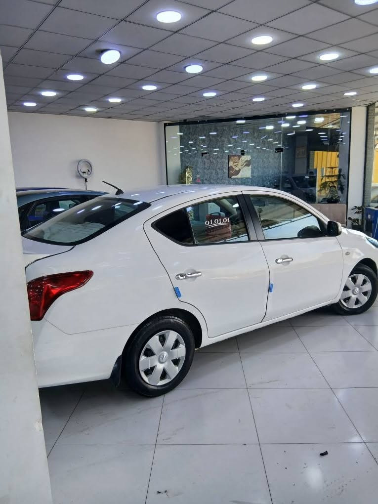 نيسان سني
سعري 64$معاملة
500,000 غرامة
كير و مكينةو تبريت و تحويل  بةشةرط
***********
*********** أربيل, العراق
