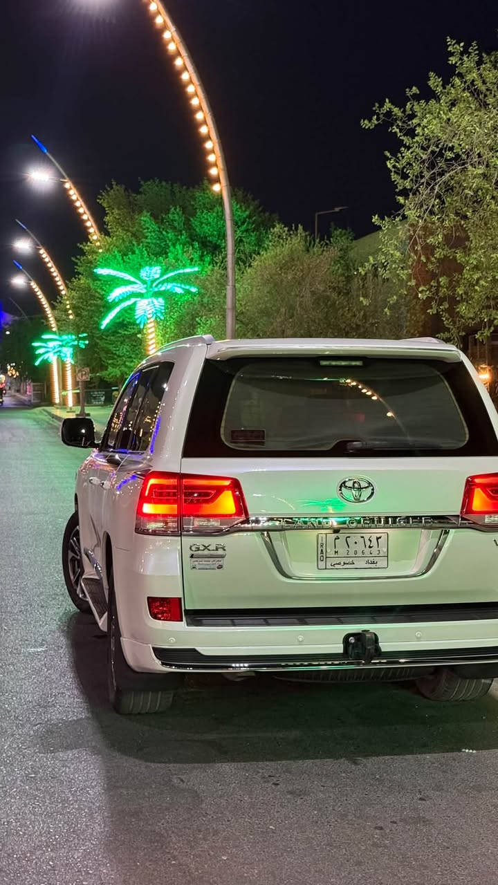 لاندكروز GXR • ٢٠٢٠ • رقم بغداد