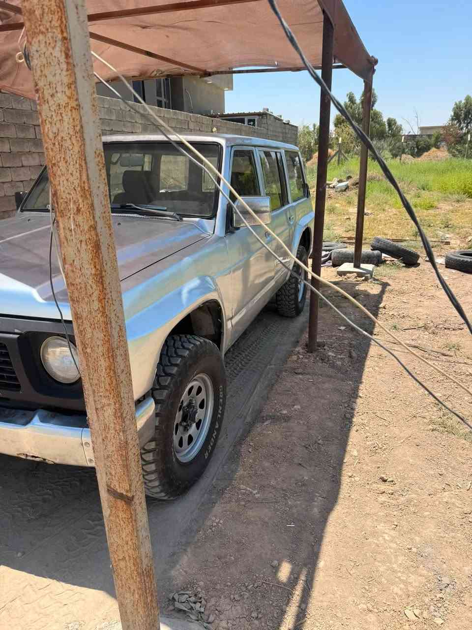 نيسان باترول 92 كاز(ديزل) باسمي تحويل ثاني يوم
معمرة جديد سمكرة وصبغ جاهزة 
حدادية جديدة تبريد ثلج 
تخم تاير جديد 
محرك كاز  
بم ونوزل مجفت جديد غراض درجة اولى 
سعر 75 وبيها مجال 
***********
