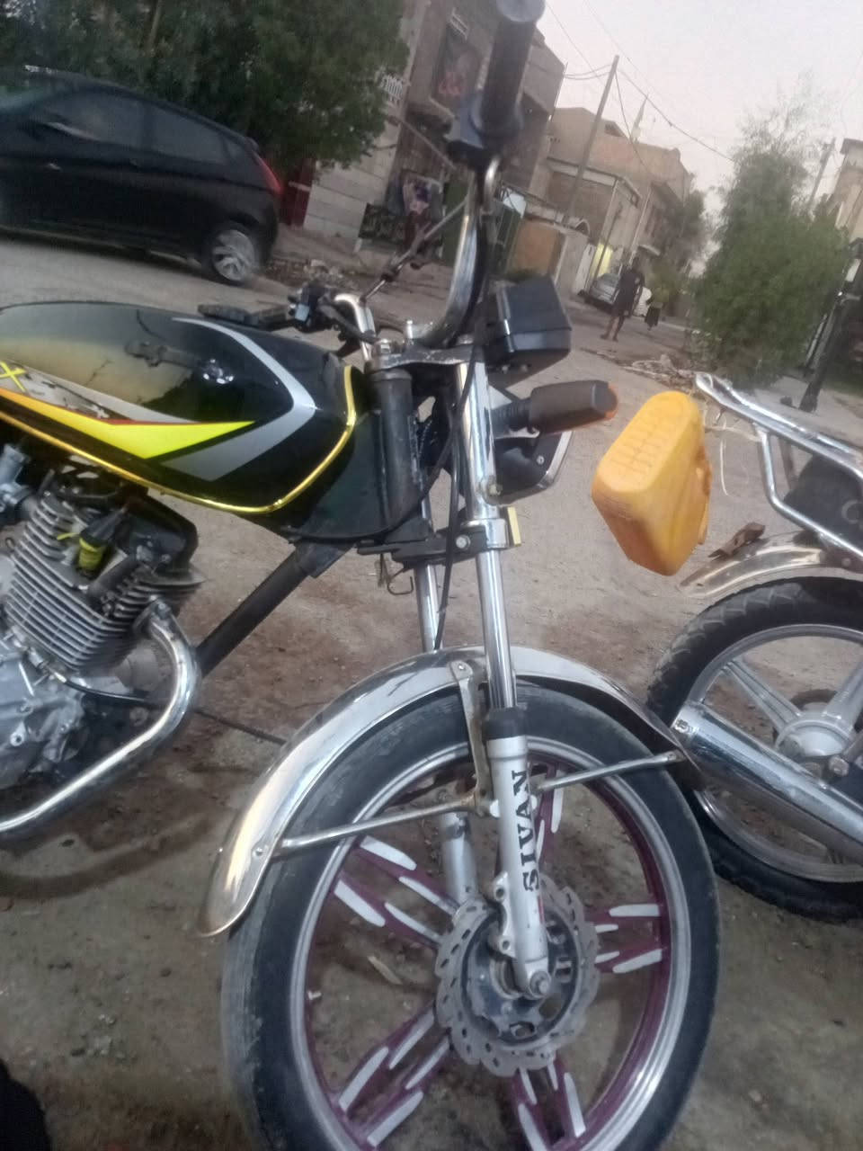 ايرانية 21دراجة خير من الله كلشي بيها جديد 350وبيها مجال مكاني الشعلة ***********
