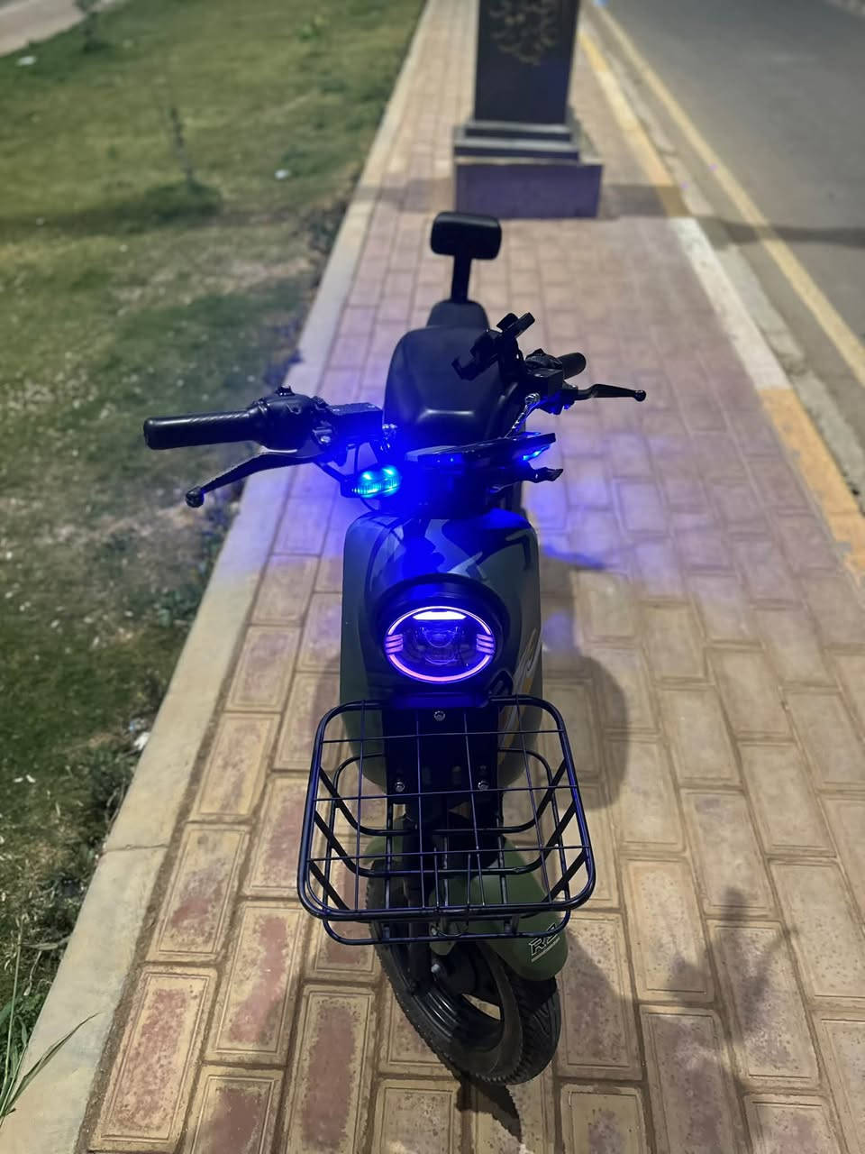 باسكل شحن R9 • يمشي٧٠ • مفول