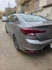 النترا ٢٠٢٠ • ماشيه ٧٨٠٠٠ • رقم بغداد