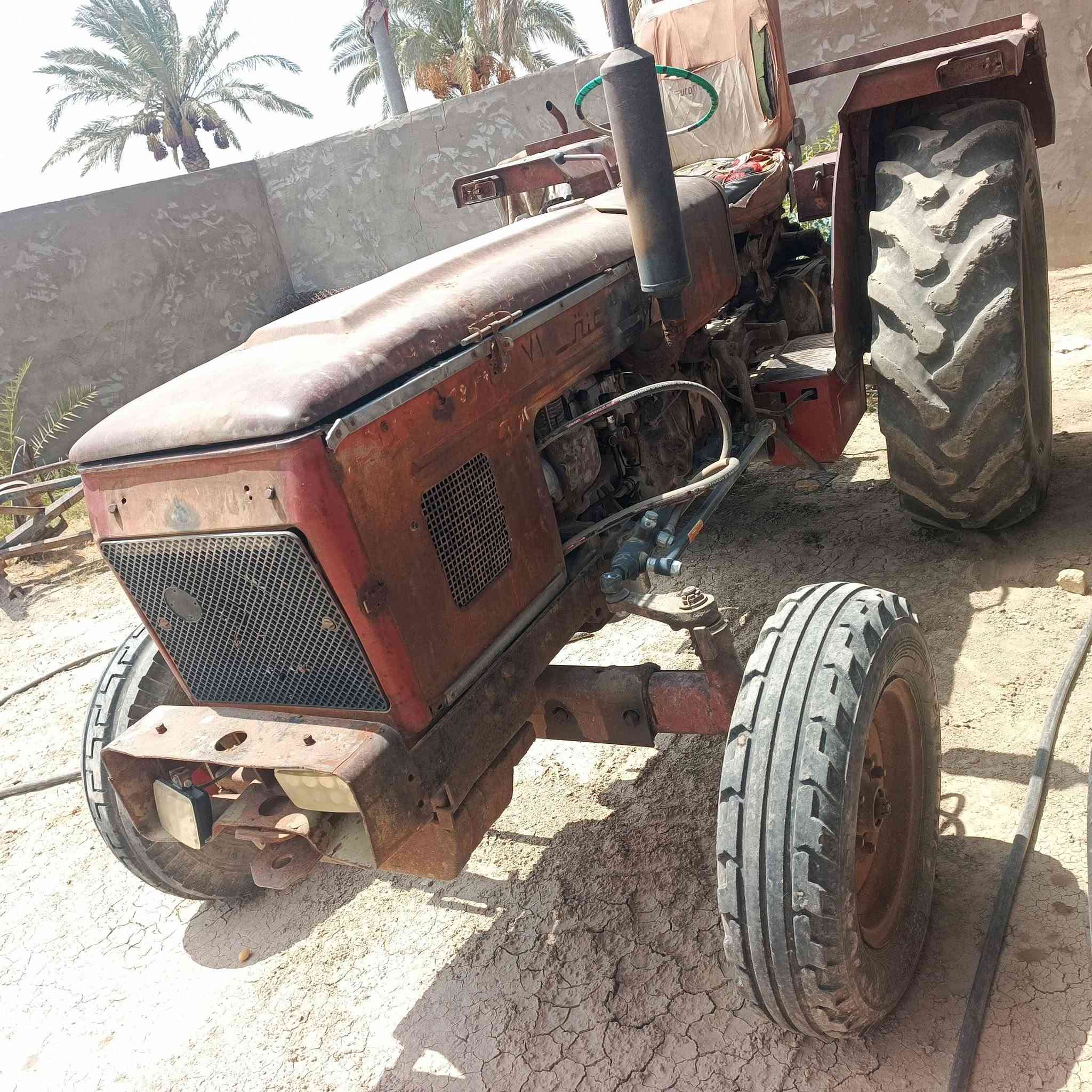 مكائن عدد ثنين للبيع المكينه الحمره موديل 86 مكينه جاهزه نكره سلف بدون ،،،،،ام المكينه الثانيه 83 أرقام وسنويه بدون تحويل مكفوله من كلشي جاهزه نكره سلف الاتصال على الرقم *********** أبو امير
