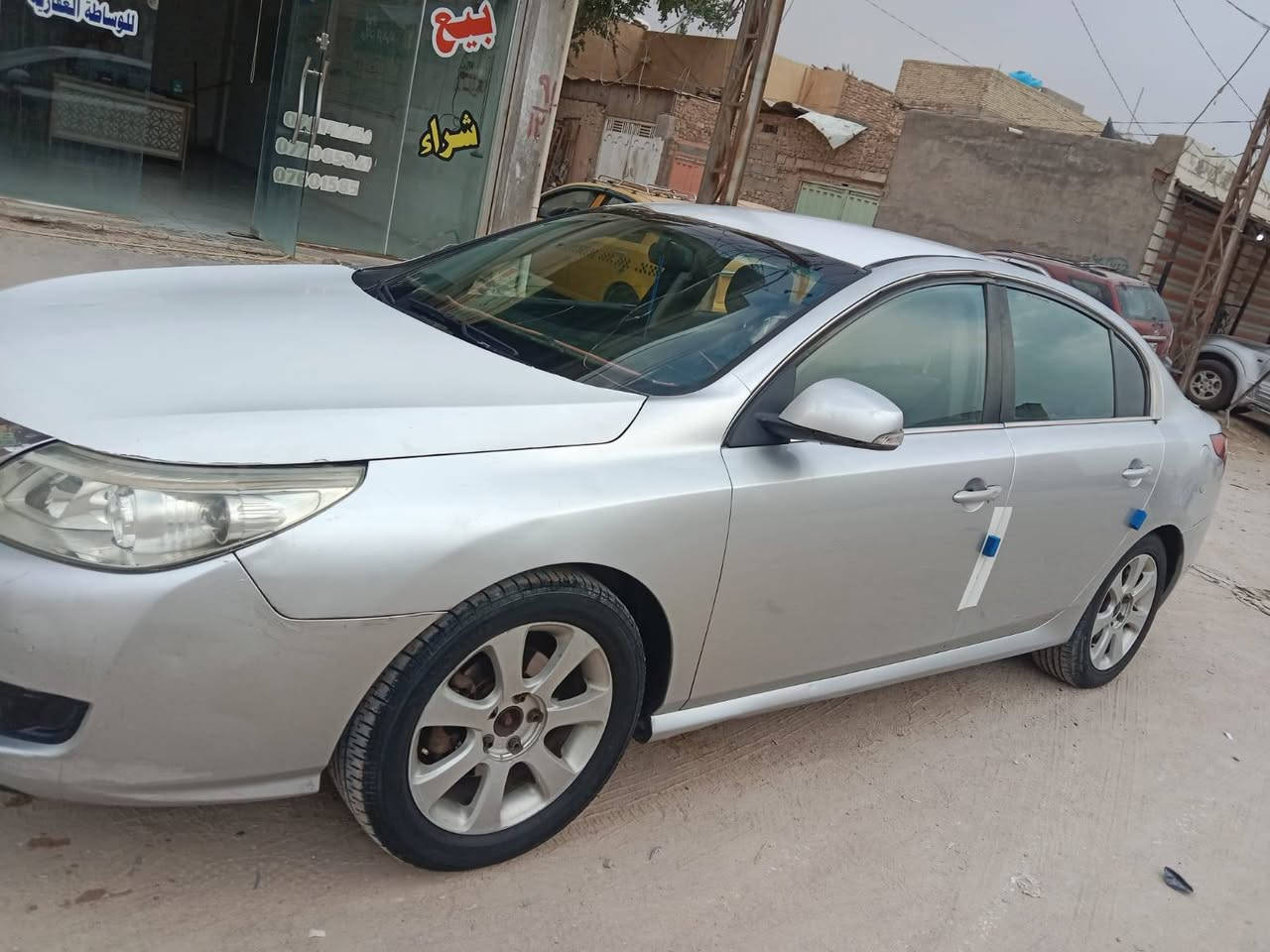 رينو فرنسي • ٢٠١٢ • رقم اربيل