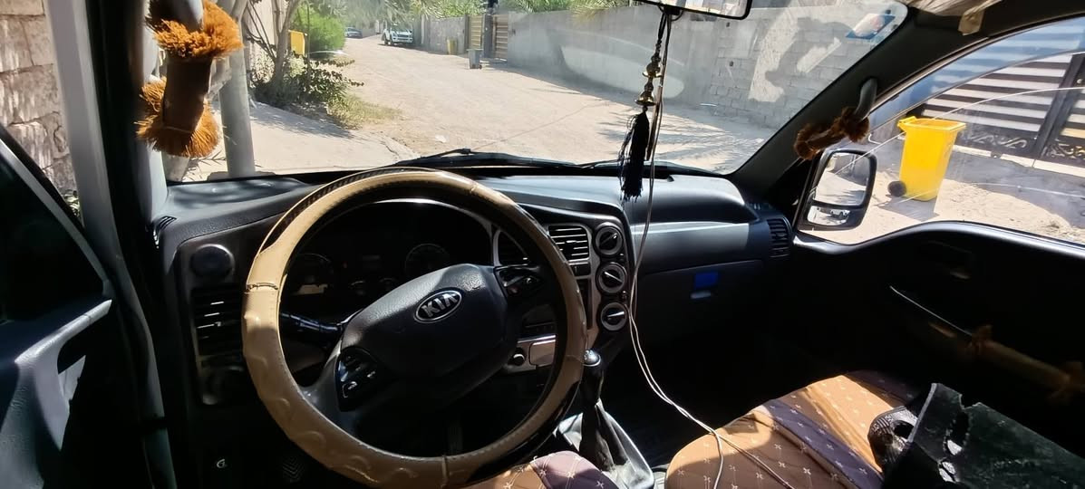 سلام عليكم كيه عموشه 2015 نضافه فول كله شركه كير ومحرك ما مفتوح ارقام بغداد باسمي تحويل ثاني يوم مكان عامريه الفلوجه ..***********.
