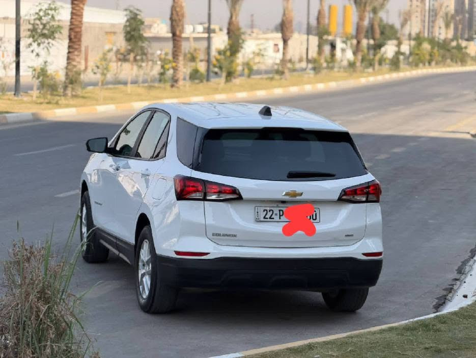 ‏2024 CHEVROLET EQUINOX
‏
‏للبيع شوف2024 CHEVROLET EQUINOX
‏
‏للبيع شوفرليت ايكونكس وارليت ايكونكس وارد امريكي موديل 2024
‏
‏حادث جاملغ امامي ايسر وحافه البنيد والتاير مخلوع 
‏
‏شواصي لغود مكفولة راديترات تبريد وماء بلادي على وضع الشركة 
‏
‏كير محرّك مكفولات شرط الفحص
‏
‏سعر150ورقة 
‏
‏***********
‏
‏بصمة تشغيل 
‏
‏حجم محرك 1500 تيربو
‏
‏كشن كهرباء 
‏
‏تبريد قطعتين 
‏
‏رادار امامي تحديد مسار توقف ذاتي
‏
‏هاند بريك بصمة 
‏
‏لايت زينون عالي ناصي
‏
‏رقم اربيل الجديد السياره باسمي شرط تحويل 
‏
‏مكان السيارة واسط 
‏***********
‏￼
‏
‏السياره عندي حافة الجنطة نطخة وعندي صور الحادث
‏
‏
‏

‏
‏
‏
‏

‏

نص مكتوب في الصور:
- +964 770 268 4666 bid.cars 6 صور العربية الإنجليزية تم 12 / 13 1:1 9:34 ص
- +964 770 268 4660
- 3 / 13 12 bid.cars 4:30 ٩:٣٤ ص
- 4G Vo LTE 4G Vo LTE ٢.٨٨ K/S ٨:٥٨ م +964 770 268 4666 bid.cars تم ... الإنجليزية العربية 4 / 13 1:1 12 ٩:٣٤ ص
- +964 770 268 4666 ٦ صور تم الإنجليزية العربية 5 / 13 1:1 ٩:٣٤ ص 90 LTE II.. 4:30 bid.cars X