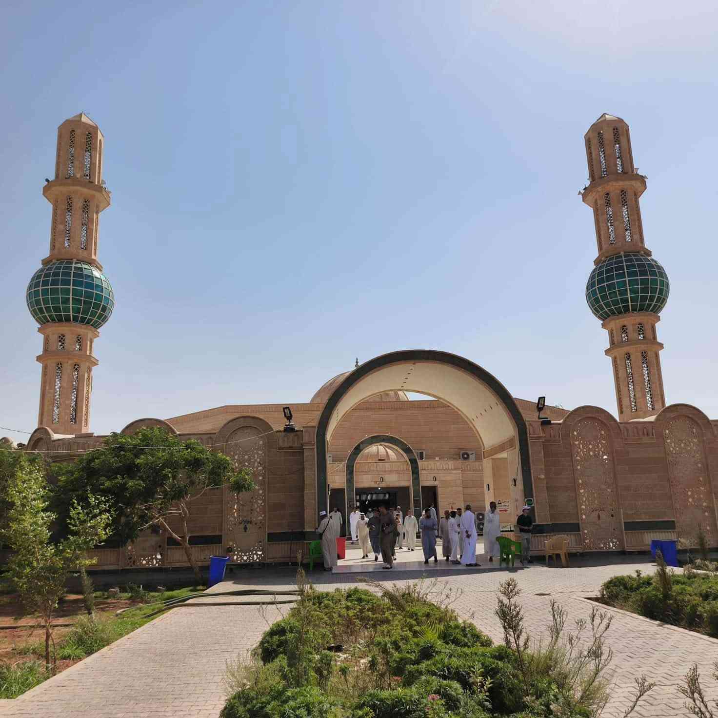 الحمدلله وصول قافله الحاج ماجد عمار ابو عنتر العاني   و الحاجۦ مؤيد ۦالقوزي  النخيب  بخير وصحه وسلامه بخير وصحه وسلامه  متجهين إلى الحدود العراقية السعودية 
نسال الله ان يصلو بخير وصحه وسلامه 

مستمرين باستلام الجوازات عمره هذا الشهر  للاستفسار يرجى زيارة مكتبنا في القاىم خلف سوق الدشاديش الرجالي 
او الاتصال على رقم التالي 
ماجد عمار ابو عنتر  ***********
مؤيد القوزي.      ***********
مكتب                *********** 
مع المرشد الدين الدكتور عبدالسلام عياده 
شركة جوهرة الصفا للسياحة و السفر و الحج و العمرة-الانبار القائم
