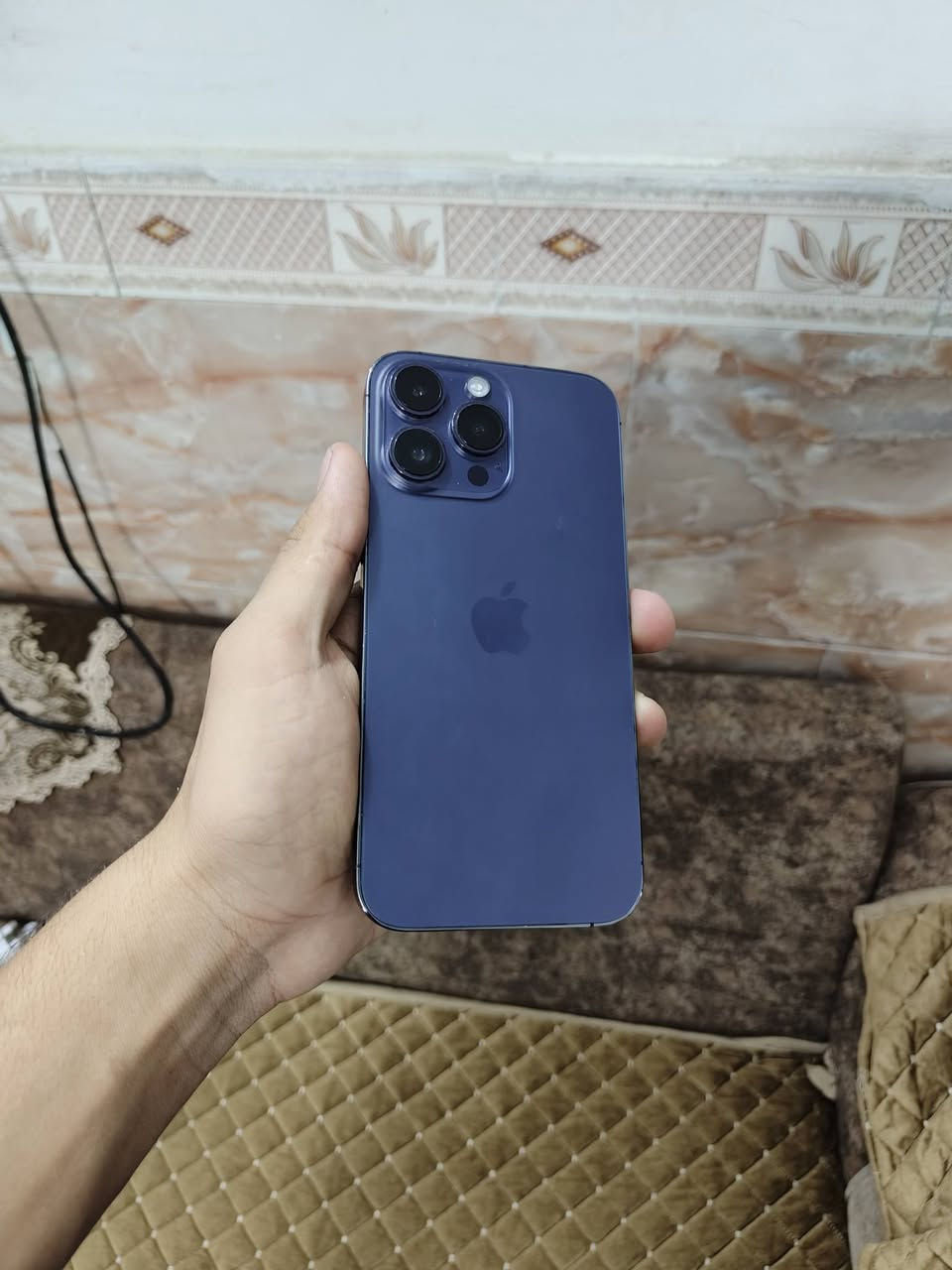14 برو ماكس 256٫ (مبدل شاشه وبطاريه) سعر قفل 560 عنوان بغداد شعب ***********
