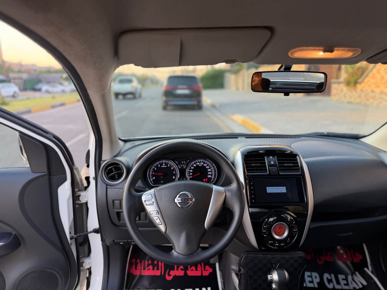 السلام عليكم 

📌 نيسان صني مصري 
📌 موديل 2023
📌 عداد مسافه  60 الف 
📌 محرك 1500
📌 سياره مكفوله من صبغ عده 4 رصعات مسحوبات بارد 
📌 موصفات سياره 
📌 بصمة تشغيل 
📌 مري شفط 
📌 تبريد بيانو 
📌 داخل اسود مخمل 
📌 مكان السياره بغداد زيونه 
📌 رقم الهاتف *********** Colombo, Sri Lanka
