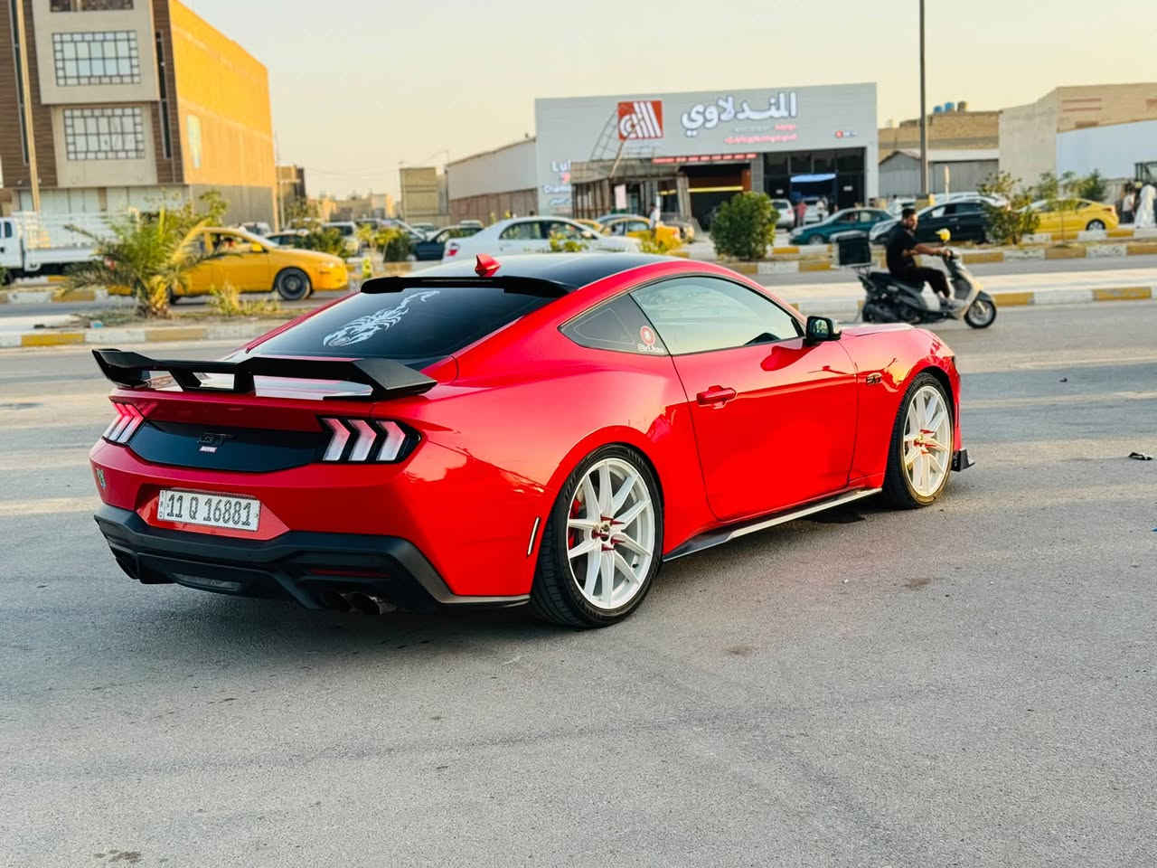 موستنك GT2024
السياره جديده بمعنى الكلمه 
 فقط بنيد جاملغ تكحيل كارت  جداً بسيط 
السياره تعبان عليها وصارف عليها مانقصها اي شي جاهزه 100‎%‎ 
عليها اضافات 
شوت وستيرن كاربون فايبر
وبك لايت ابيض اوربي ولحيه 
‏ ppf بنيد وقماره وجنطه
كاج كان
لدات دعاميه ابيض
اكس بايب كورسا
برمجه سيف تيتو
ستريس بار
ويل نيش صبغ درجه اولى ابيض 7 شذرات
سبايدر دارك هورس
لواصق اصلي ونانو سيراميك 
ماشيه 16000 كيلو 
اكتف اكزوز 
بريميوم
ديجيتل
رادار امامي وخلفي وجانبي
السياره معروفه وبلعافيه ع الياخذها ***********
مكان السيارة بالناصرية
السعر 275 وبيها مجال بسيط جداً
