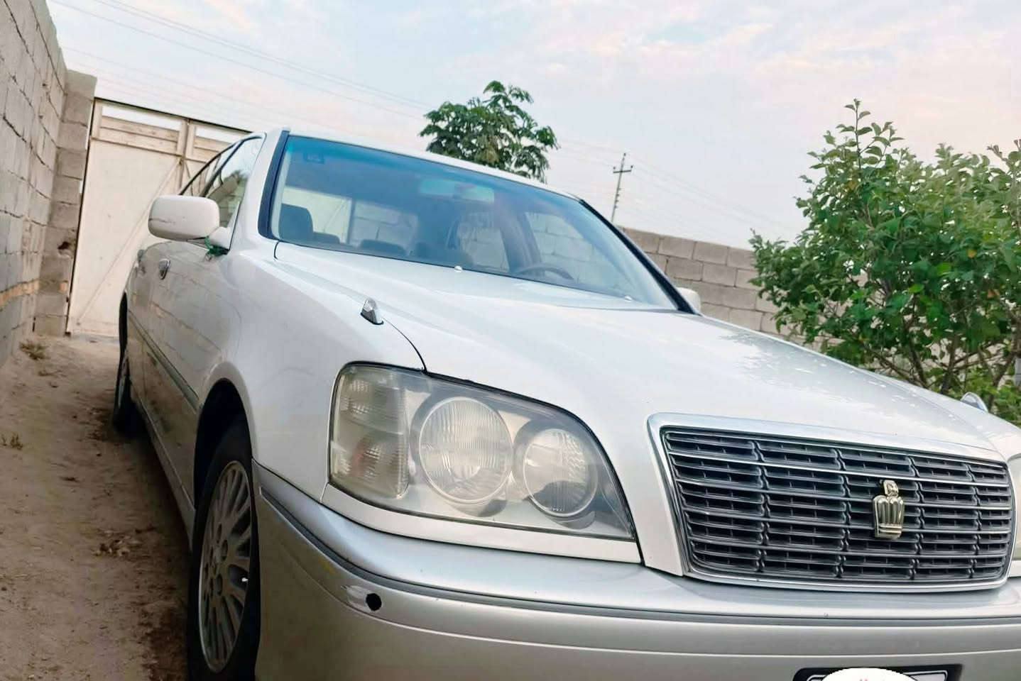 ملكه ادوات كصه جنطه دكمه وحده دي فور زغير 
جاهزه تبريد ثلج حداده طخم تاير متؤمه كركوك انكليزي شرط حاسبه سياره نضيفه شرط بعده بريحته سعره 32 وبيه مجال بسيط مكاني ناصريه ترهم مراوس باصولي اي استفسار خاص

نص مكتوب في الصور:
- تعديل النص