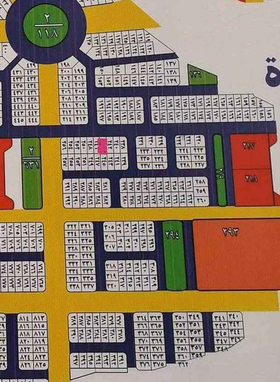 عرصه مكانه حولي الخصيمه توزيع الشهداء للبيع وبيه اجازه بناء  مساحته 200م ركن على شارع 20م ولفرع 12م عرصه كامله الخدمات ماء وكهرباء وناره وبصف لتبليط ***********رقمه 280
