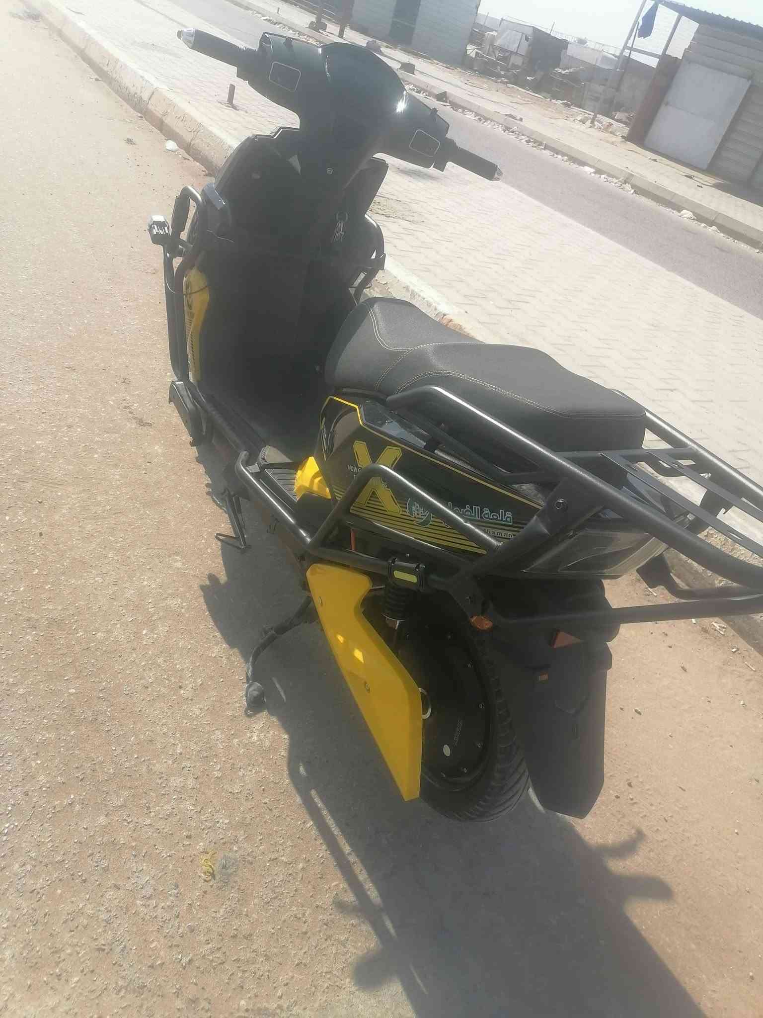 LR
2026 زيرو صار شهر  من طالعه من الوكيل  
فوووول مواصفات بصمه مكفوله من الشخط 
بالعافيه عالياخذها شاحنها بس مرتين***********
اخذتها مليون  و300 قيم باليرضي الله
