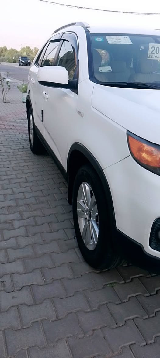 سورنتو • ٢٠١٢ • رقم واسط
