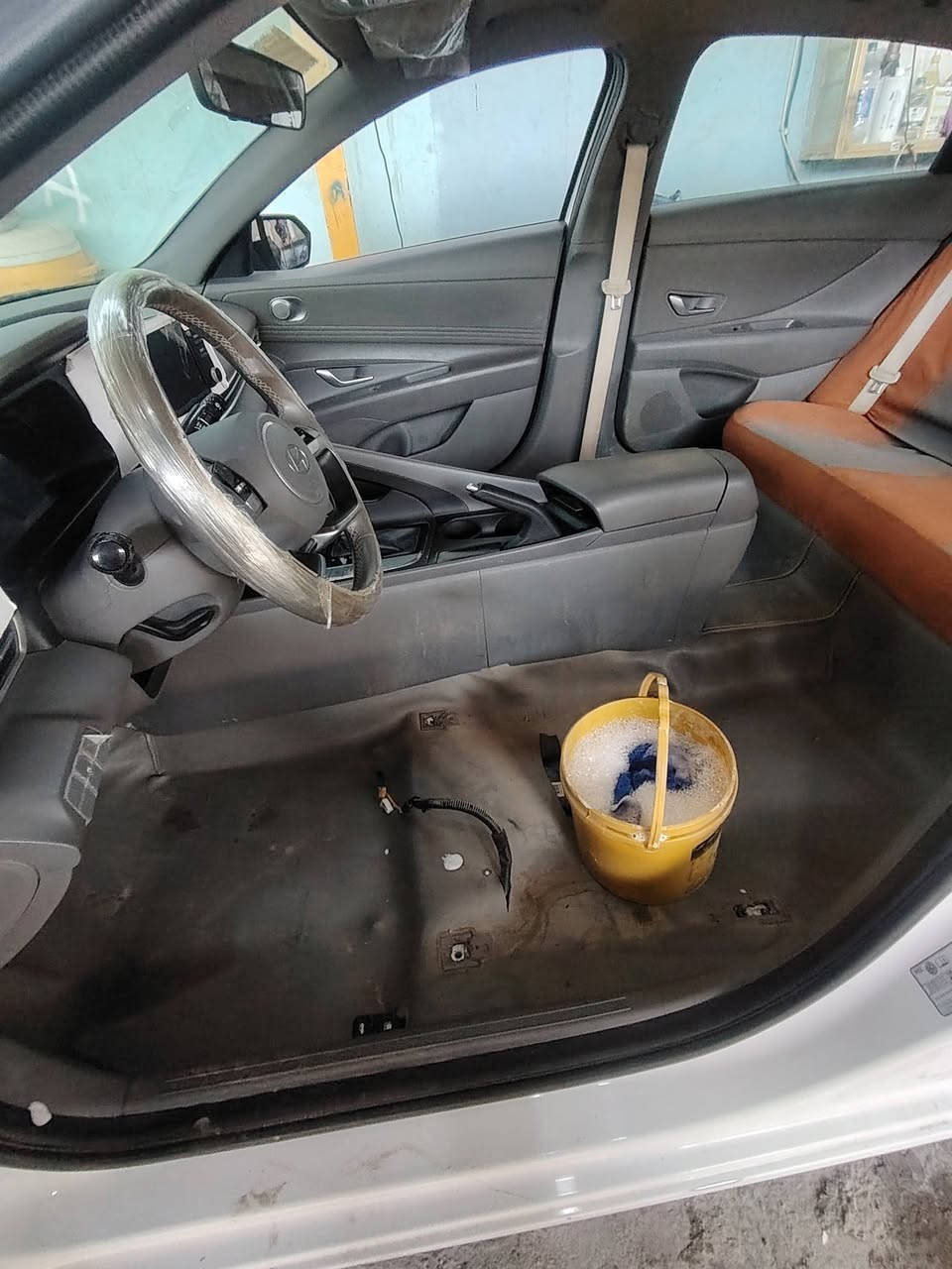 تم عمل بولش وحمام على  #Hyundai_Elantra✅
الاهتمام بأدق تفاصيل السياره🫆
#واسط_العزيزية_شارع_الجديد 📍
📞:***********
ستار علي
