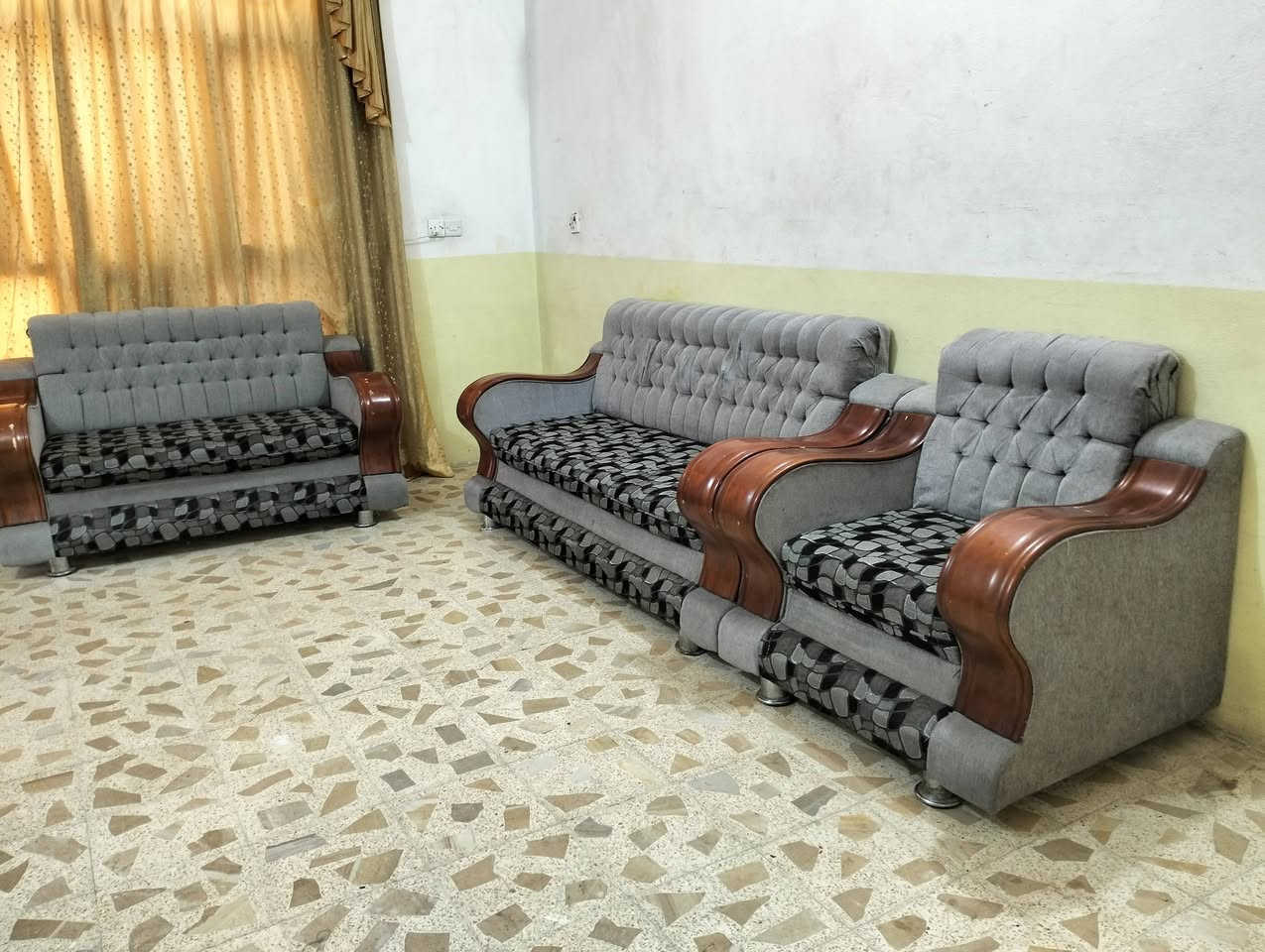 تخم كلش نظيف 10نفرات السعر 175الف قفل مكلف بلنشر والشراي يتصل بالرقم ***********المكان بعقوبه بهرز

