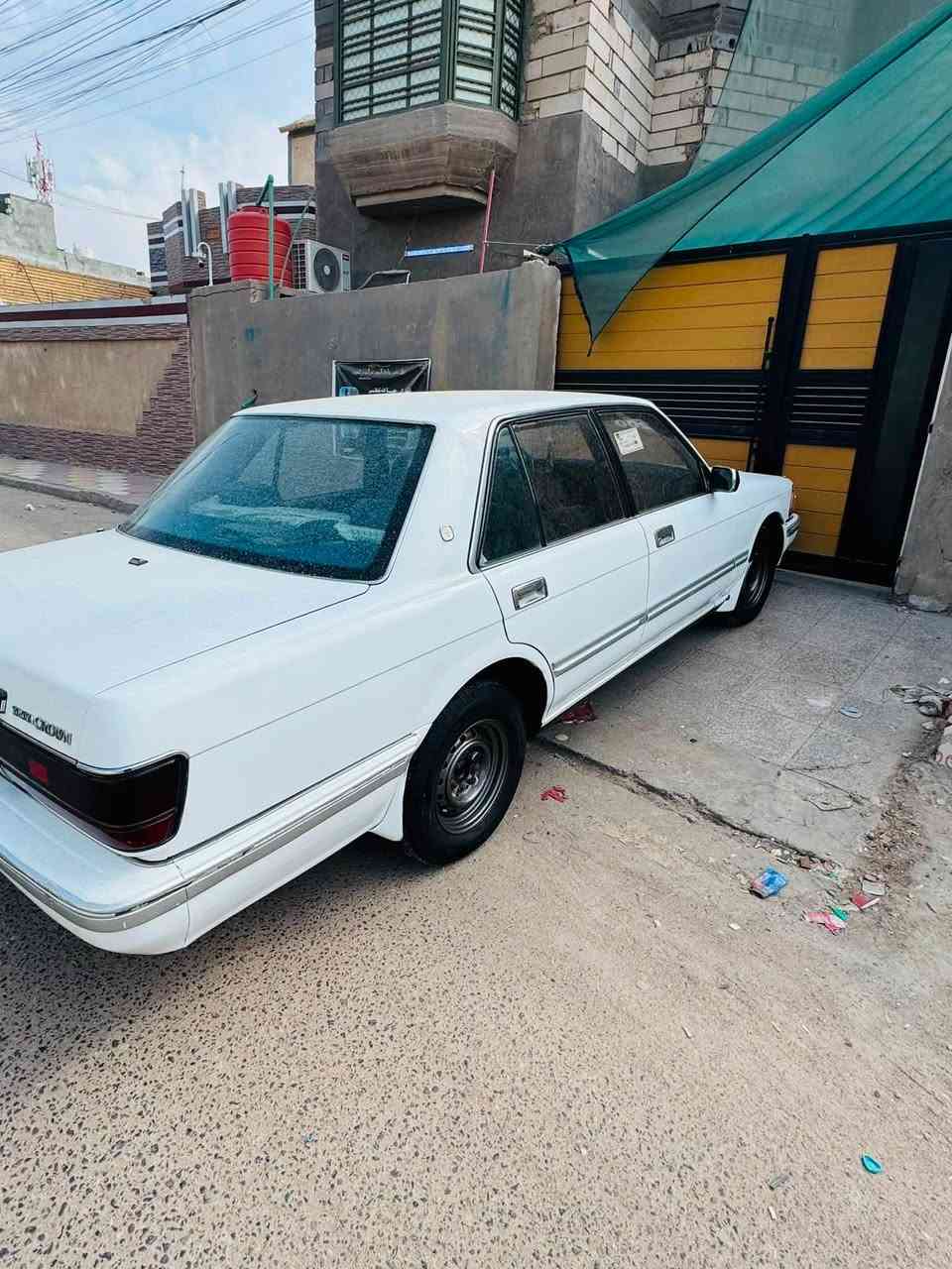 سوبر سيدان • ١٩٩٠ • رقم بغداد