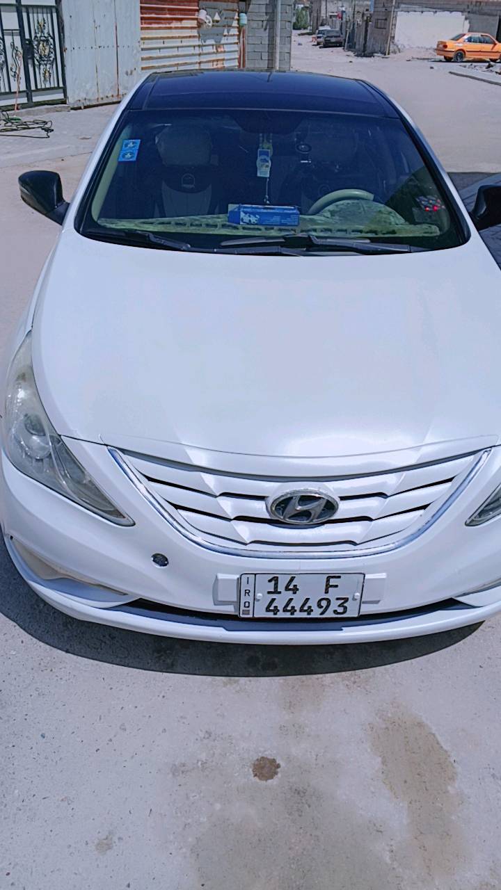 سوناتا مديل 11 وارد خليجي مكفوله ضربه وتبديل بيها رشات صبغ سياره مكينه 2400 دوش جاهزه حداديه تخم تاير  تبريد ثلج 🥶شرط بنراما حساسات خلفيه تحكم استيرن شفتات اشاير جانبيه امرايات شفط شاشه كامره خلفيه  رقم بصره سنويه لل31   هزه جديده رقم انكليزي اوبسمي السياره ما تتعب سعر 110 بيها مجال قليل البصره ابو الخصيب   رقم ***********
