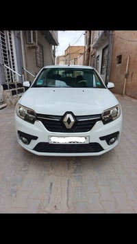 رينو سيمبول موديل 2020 نضيفة جدا بيها شخطات قليلة رقم نجف الانكليزي ‏‪...