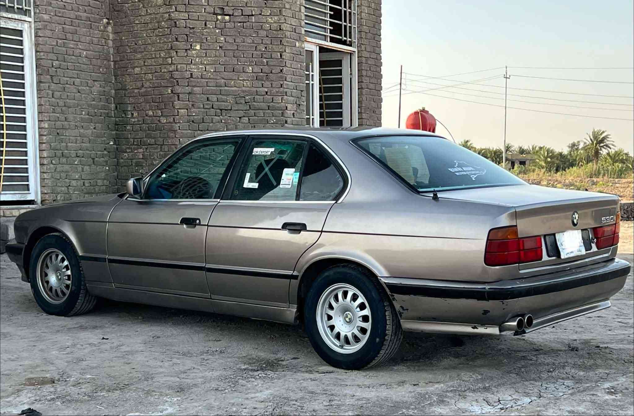 سلام عليكم بيئم 530 رقم بغداد مشروع وطني سياره كله بلاد بدون صبغ دواخل نضيفه كهربائيات كله شغاله لسعر 45وبيه مجال لمكان بغداد رقمي***********
