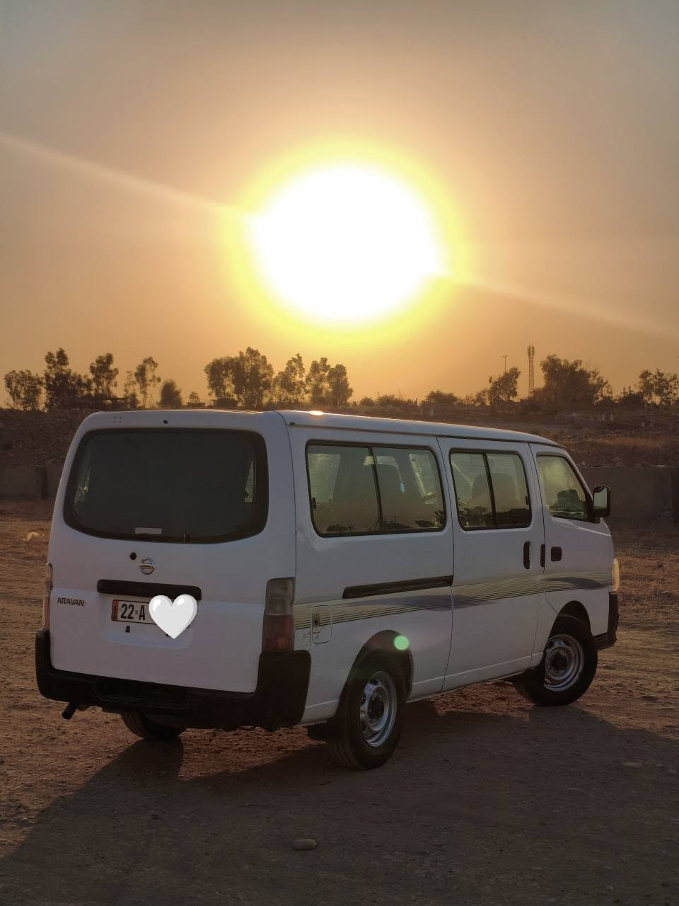 Nissan urvan 2007/ ***********
گێڕ و مەکینە و ئەکسل و تەبریت بە شەرت بەناوی خۆمە 
سەنەوی تا ٢٠٢٩ نوێیە لای سایەقی سبوغە و جەمپەکی خەفیفی پێشی هەیە نرخی ١١٥ وەرەقە و مەحمەلەکی برایانە أربيل, العراق
