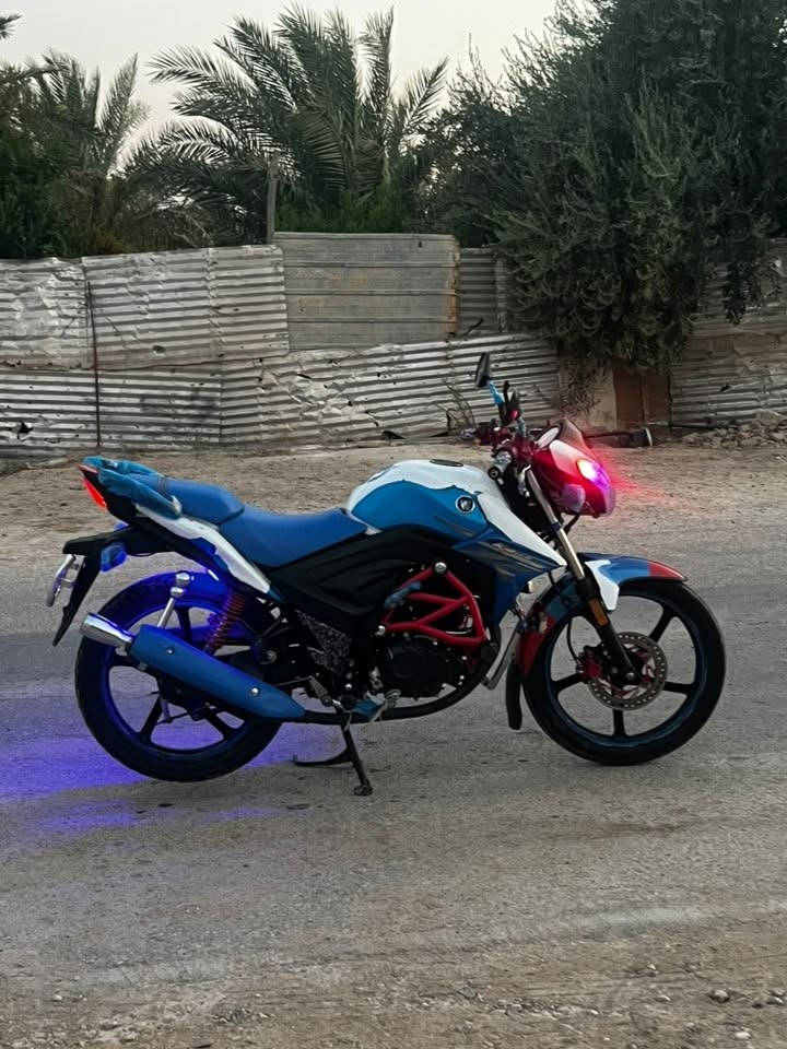 هاوجي مرقم سنويه لوحات   انكليزي محرك ما مفتوح موصل 1800  الاستفسار ***********
