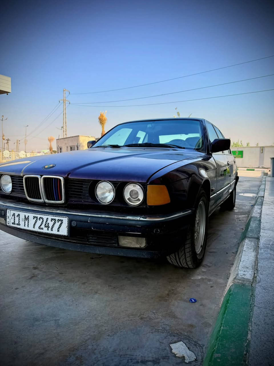 السلام عليكم 
✅بي ام 730 
✅موديل 1992
✅محرك مفتوح 
✅فول مواصفات 
✅حساسات
✅فتحته سقف 
✅صندوك شفط
✅صبغه جديده للجماليه
✅مكفوله من الضريه
سياره جديده وجاهزه ما ناقصها شي 
سعر السياره 62 وبيها مجال 
مكانها الكوت حي 
***********
