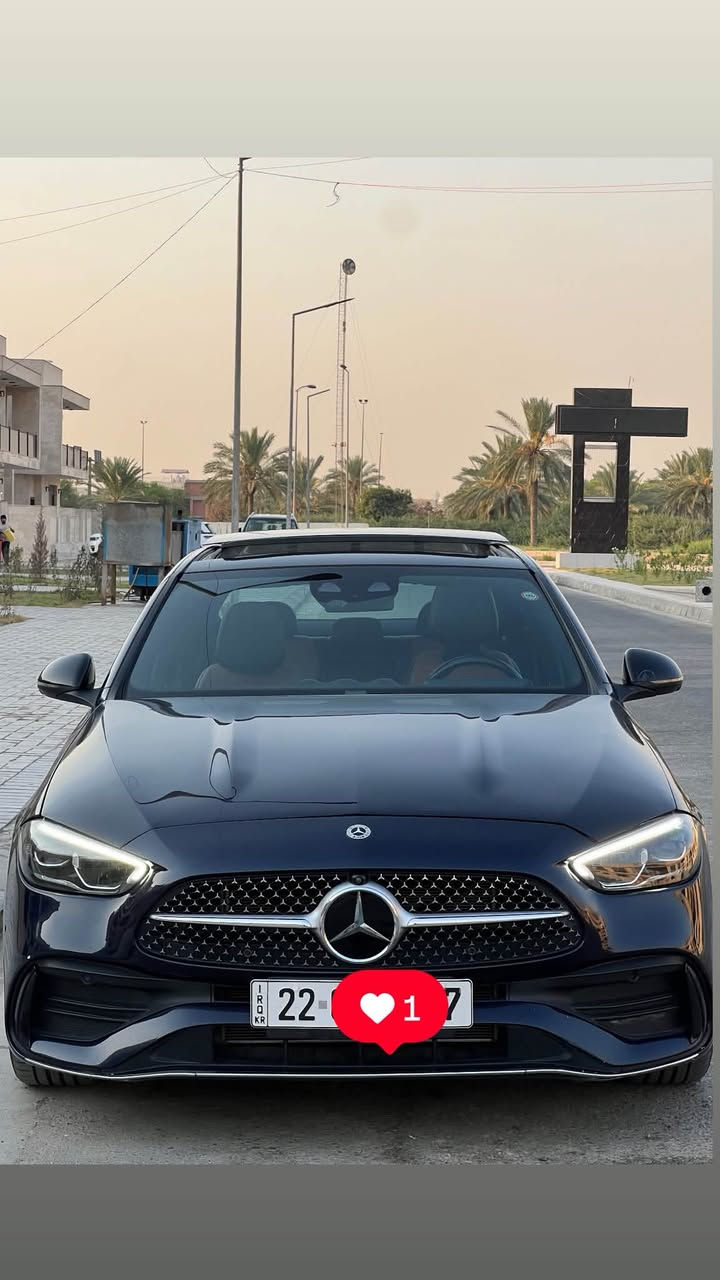 السلام عليكم 

مارسيدس بنز 
2023 
C300

وارد أمريكي 
بيها بنيد ودعاميه بدون دواخل لا شاصي ولا لغد 

رقم اربيل ب اسمي تحويل ثاني يوم 

ماشيه 66 km 

فول مواصفات السياره 1/1 للاخير 
 
5 كاميرات فول فول

مكفوله كفاله عامه عدا البنيد والدعاميه 

للاستفسار : *********** 
المكان بغداد العامريه قرب خدمي المطار

نص مكتوب في الصور:
- 1