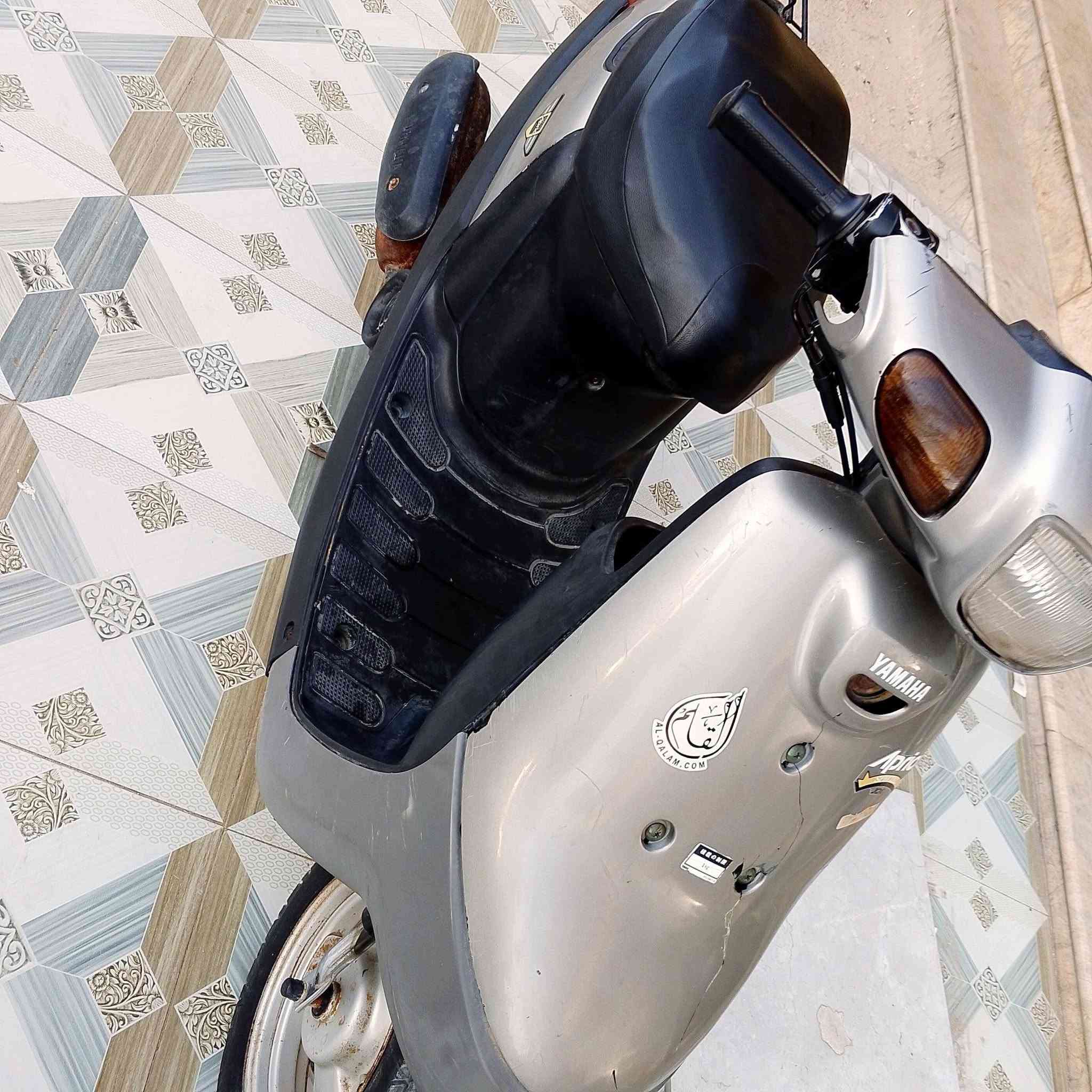 درجة بتره لليبع مفتوحه رايمر اصلي شلعه تاكل تبليط هندر واحد تشتغل  نقصه باتري كهربائيت كله شغاله سعره 300 وبيه مجال  ***********
